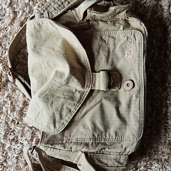 ROOTS canvas bag - Picture 4 of 6